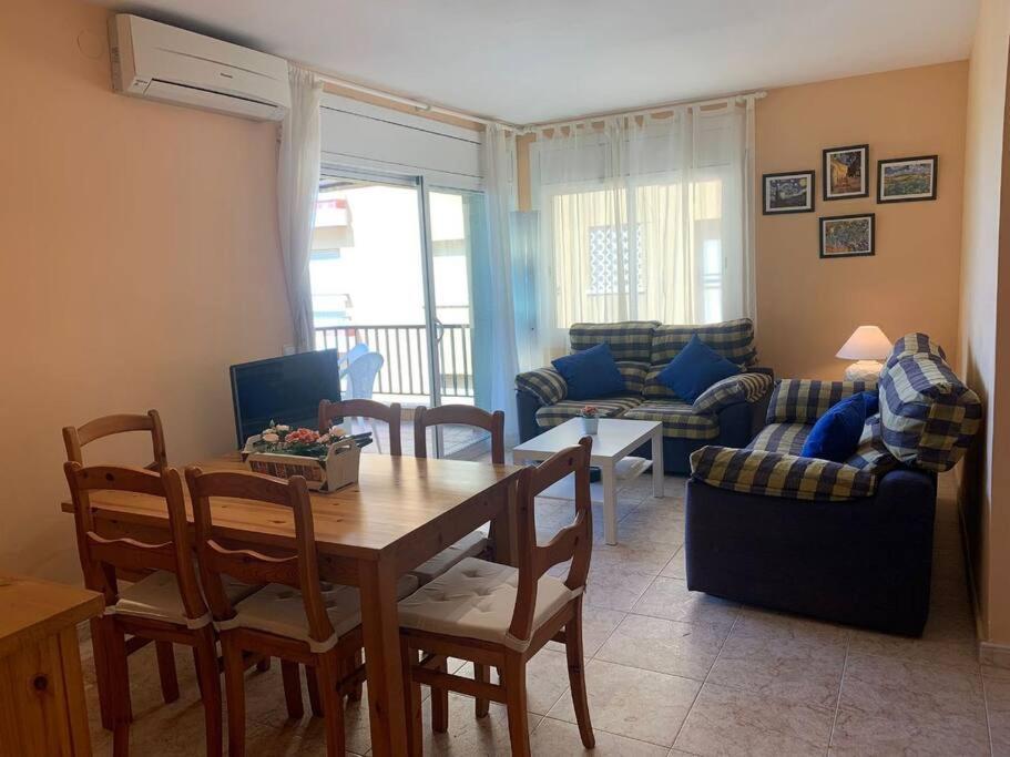 Apartamento Primera Linea De Playa Port-Segur 세구르 데 칼라펠 외부 사진
